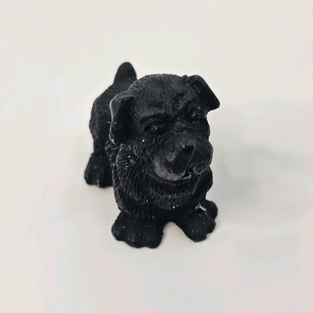 Vtg Miniature Dog Figurine, 1990's‎